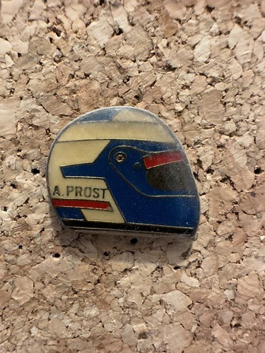 Pin casque alain - casque, prost