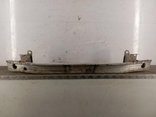 Renfort pare choc avant