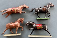 Starlux - Cow-Boys - 4 Chevaux Starlux À Restaurer