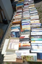 gros lot de + de 2000 livres grand format ( Récit , roman , policier etc... )