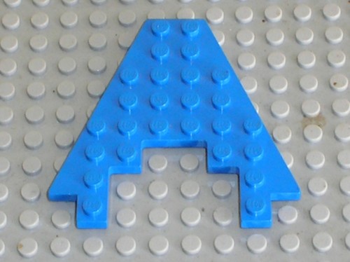 Lego blue wing with 3 - 8, 8