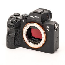 Boîtier Sony Alpha 7 III, noir, 24,2 MP, appareil photo
