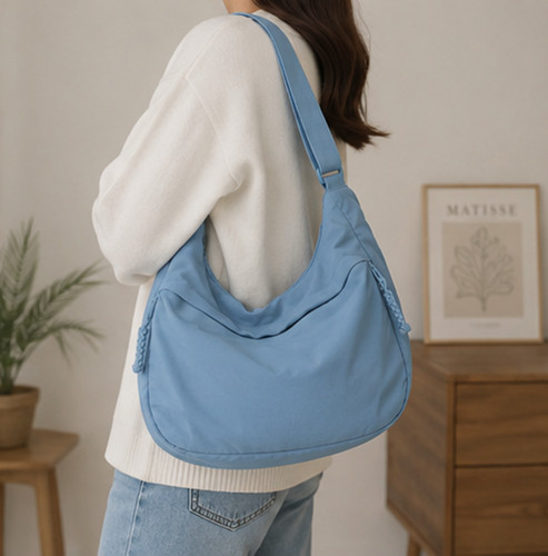Sac minimaliste bleu à - minimaliste,