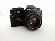Appareil photo reflex argentique Petri MF 102