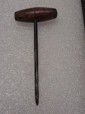 OUTIL ANCIEN COLLECTION : VRILLE A MANCHE EN BOIS  VILEBREQUIN CHIGNOLLE TARIERE