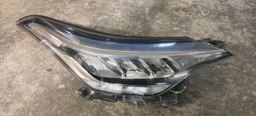 Toyota chr 2022 phare droite