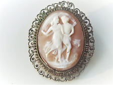 JOLI PENDENTIF / BROCHE ANCIENNE 1950 avec CAMEE COQUILLE DANSEURS