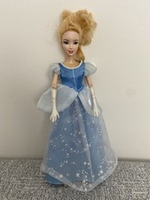 poupée Disney – Cendrillon