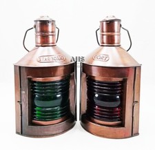 Ancienne lampe à huile de navigation noire bateau lumière port tribord lanter...