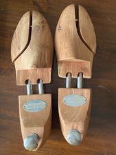 Paire d' Embauchoirs en Bois de Cèdre Pointure 45/46 Schlesinger Neufs