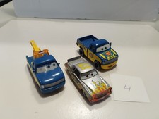 Lot n°4, voitures Cars Disney Pixar 1/55