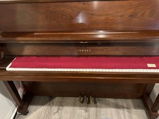 Yamaha piano p22 - p22, walnut