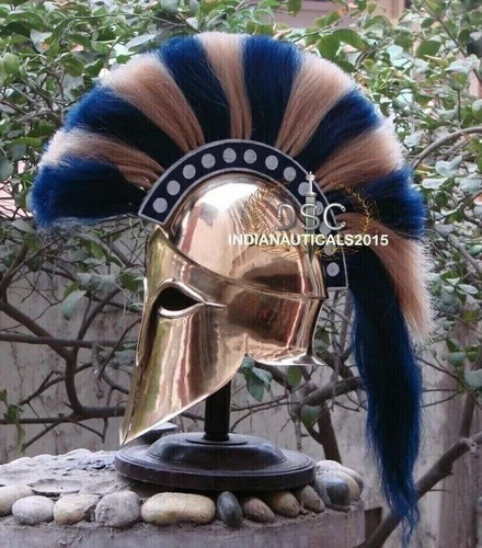 Ancien casque grec romain