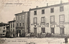CARTE-POSTALE-ANCIENNE:  63 - CELLE - PLACE DU PALAIS....SUPERBE.