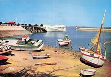 33 LE VERDON SUR MER LE PORT ET LE BAC ROYAN POINTE DE GRAVE