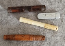4 ancien porte aiguilles en os, bois, aluminium ( Aspirine ). Couture 
