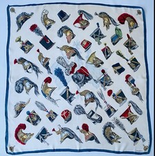 Rare carré HERMES « Coiffures militaires » par Hugo Grygkar 1965