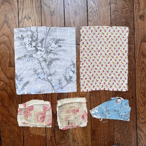 Lot chutes tissus anciens - de,