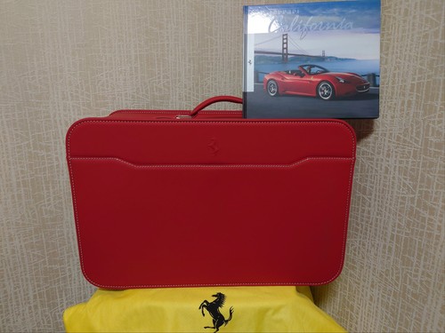 Coffre bagages ferrari - à,