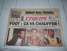 EQUIPE 01-03 1993 FOOTBALL