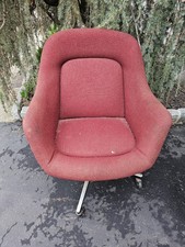 Vintage KNOLL Max Pearson