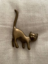 Chat petite sculpture en bronze ou laiton