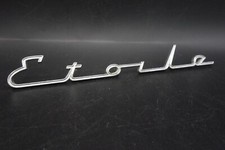 SIMCA P60 Aronde ETOILE Monogramme Logo de Coffre Malle Arrière