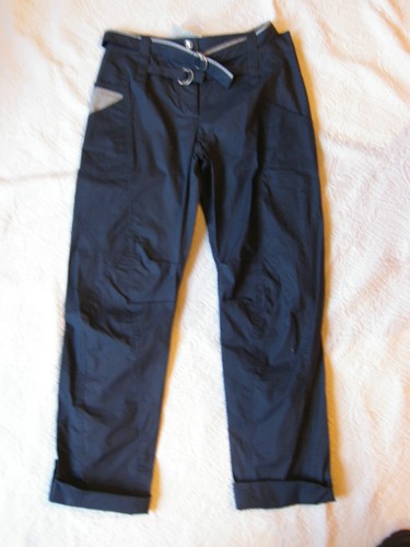 Tres beau pantalon neuf - beau,