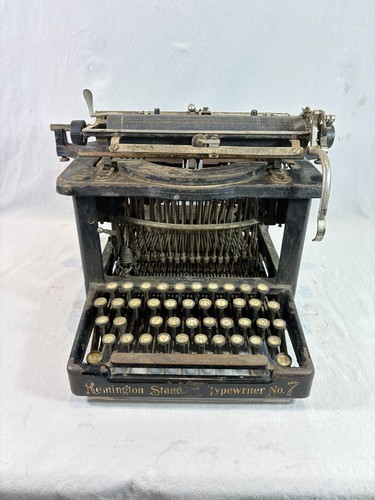 Machine écrire remington - à,