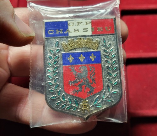 128 pucelle insigne - pucelle,