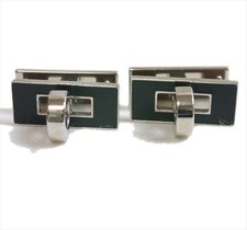 Boutons de manchette