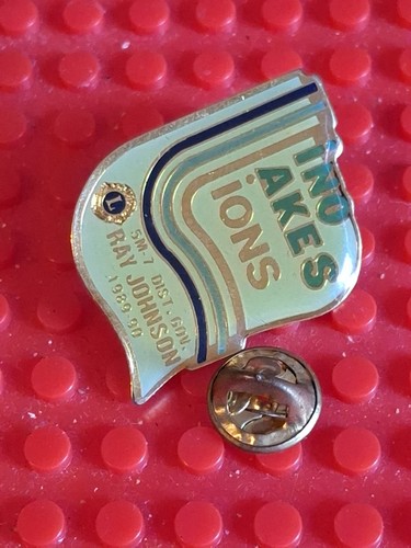 Pin pins lions - pins,