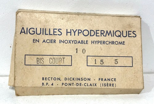 Ancienne boîte aiguilles - ancienne,