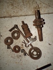 Suzuki 400 TS pièces de boite