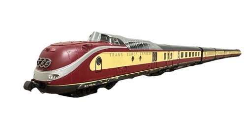 Roco tee helvetia train - roco,