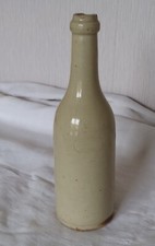 ANCIENNE BOUTEILLE EN GRÈS