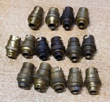 1 Petite Douille en laiton à