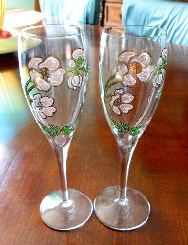 Perrier jouet champagne flutes - perrier-jouet,