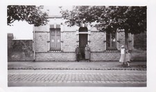 NANTES BOULEVARD AVEC MAISON ET SES HABITANTS 1932