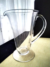 Carafe , pichet ,broc à eau