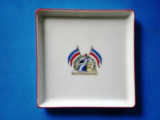 VIDE POCHE CENDRIER PORCELAINE