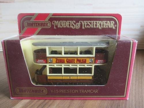 Miniature matchbox - -,
