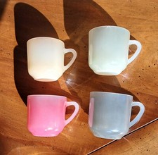 RARE Lot 4 Tasses Café