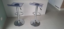 2 Tabourets de bar pivotant design contemporain, assise acrylique transparente 