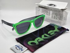 Oakley Frogskins Blacklight Green - Black/ Grey Rare Collector Vintage New