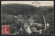 CPA Chaudes-Aigues, Vue panoramique du village dans L´Auvergne pittoresque 