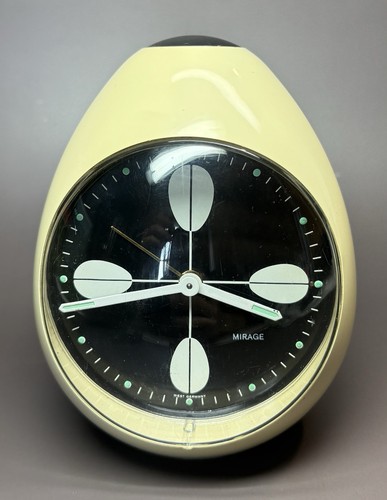Réveil pendule oeuf
