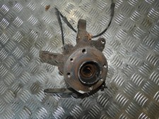 MOYEU DE ROUE AVANT DROIT