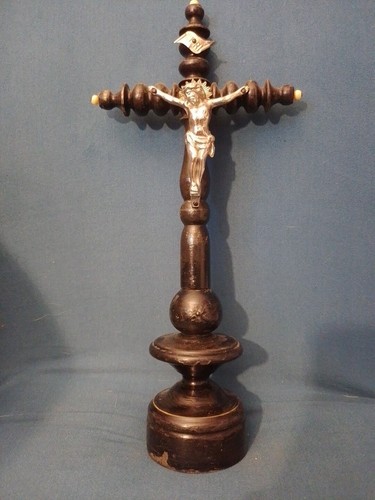 Superbe ancien crucifix sur - ancien,