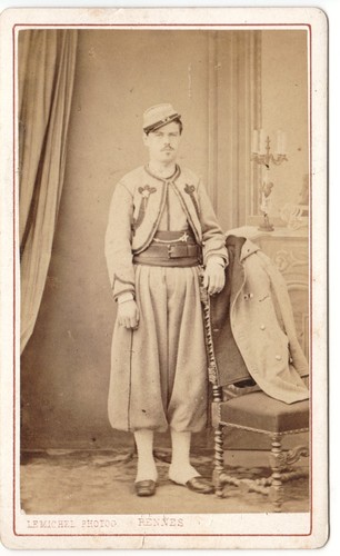 Zouave pontifical - , à